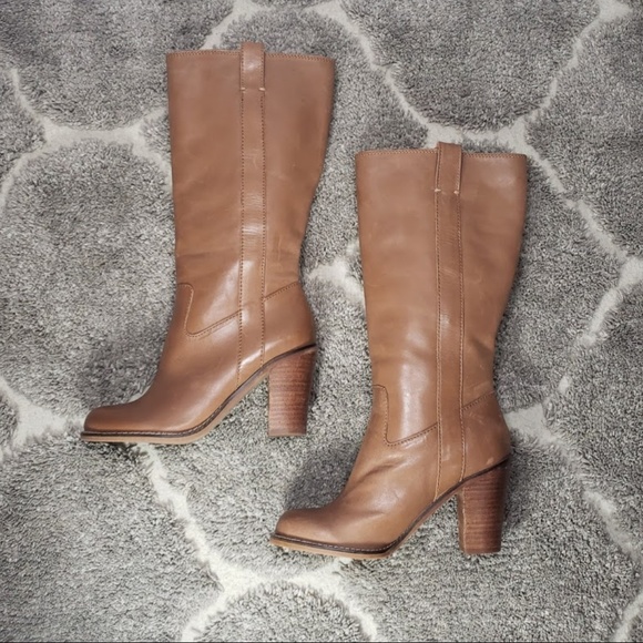 SOLD Lucky Brand Leather Rider Boots in Tuscany - Picture 4 of 8